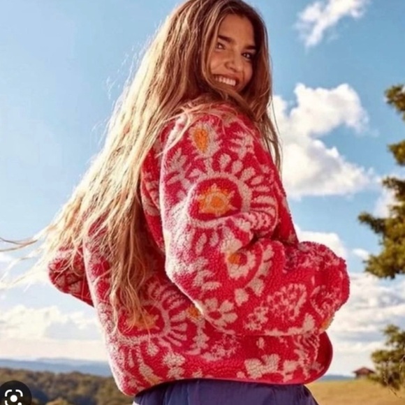 Free People Hit The Slopes Printed Fleece Jacket in fuschia - Picture 5 of 5